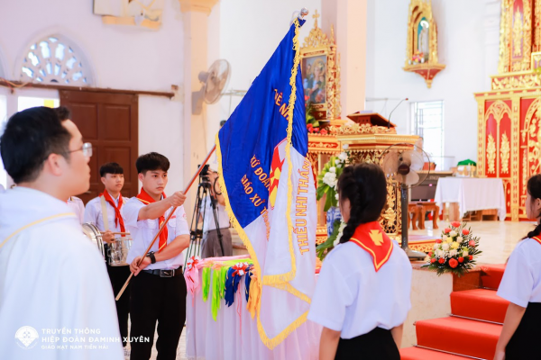 Thánh lễ Ra mắt Xứ đoàn TNTT Đa Minh – Giáo xứ Thánh Tâm