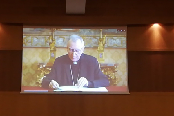 ĐHY Parolin mời gọi các luật gia Công giáo Ý gần gũi với những người dễ bị tổn thương