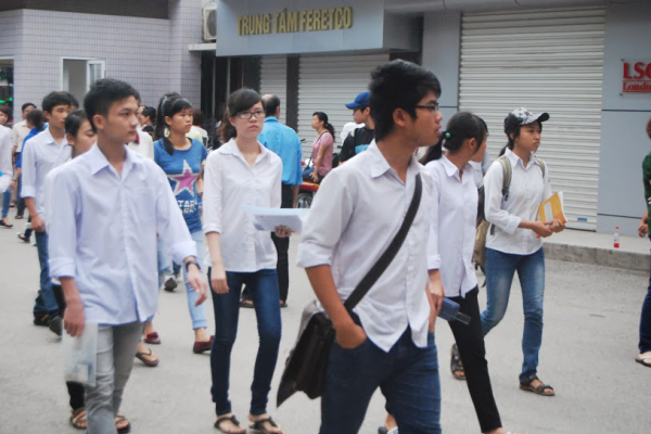 GPTB - Nhật ký “Tiếp sức mùa thi 2013” của nhóm Sinh viên Công Giáo Thái Bình tại Hà Nội (2)