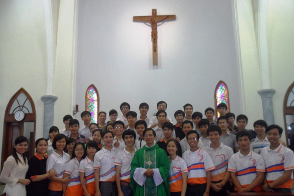 GPTB - Nhóm SVCG Thái Bình – Hà Nội: Thánh Lễ cầu nguyện cho các linh hồn nơi luyện ngục - 2013