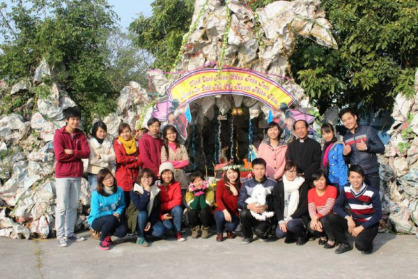 GPTB - Nhóm SVCG Thái Bình – Hà Nội: Niềm vui Giáng Sinh trên quê mẹ Thái Bình - 2013