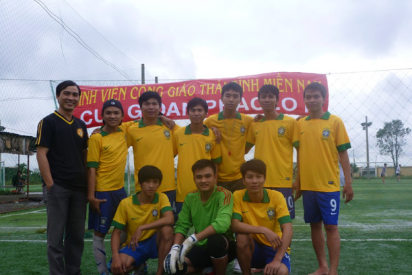 GPTB - SVCG Thái Bình - miền Nam: Giải bóng đá tranh “cúp Gioan Phaolô lI” lần thứ 3 năm 2013