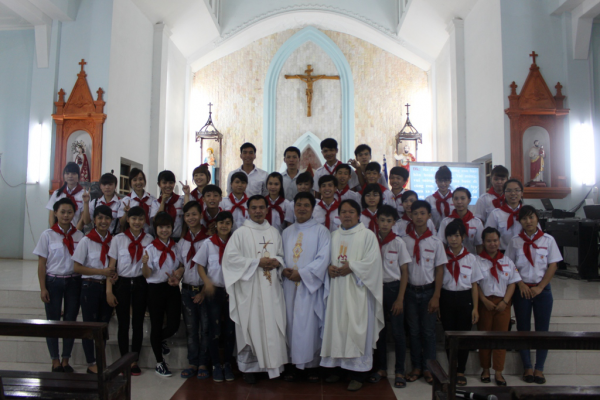 Liên đoàn TNTT Giuse Khang GPTB - Hình ảnh lễ ra mắt xứ đoàn Don Bosco Giáo xứ Đức Ninh - Giáo hạt Tây Hưng Yên - 2015