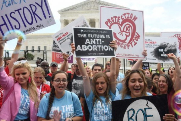 Các giám mục Hoa Kỳ hoan nghênh quyết định của Toà án Tối cao huỷ bỏ phán quyết cho phá thai